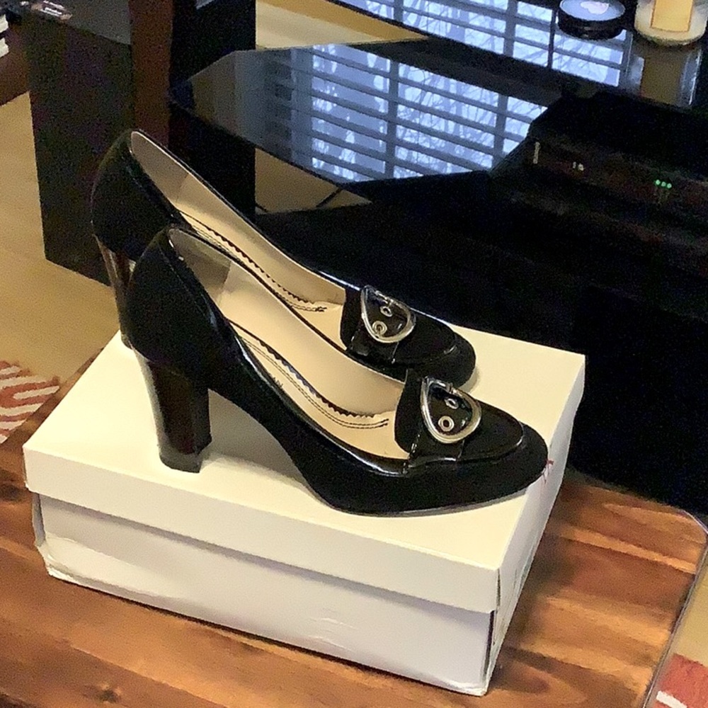Women’s Heels - Size 6